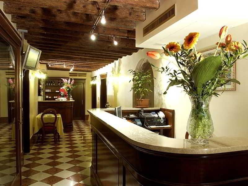 Hotel Al Ponte Mocenigo Veneţia Interior foto