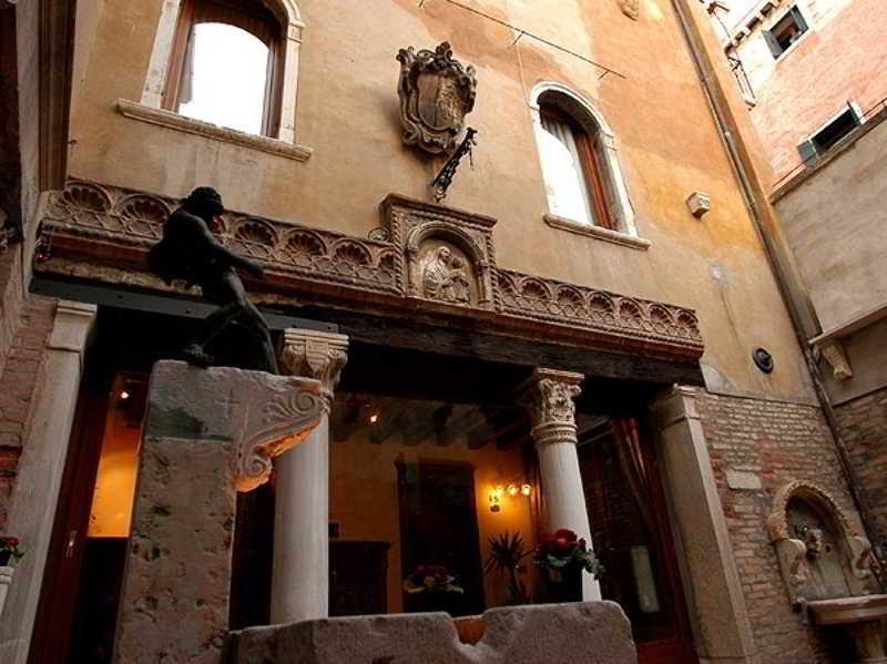 Hotel Al Ponte Mocenigo Veneţia Exterior foto